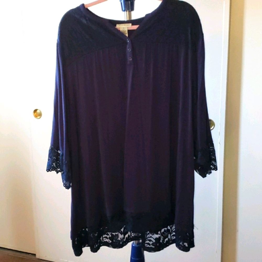 3/4 sleeve, dark blue top
